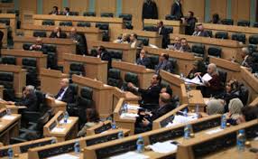 «السياحة النيابية» تناقش إغلاق مدخل شارع الرينبو