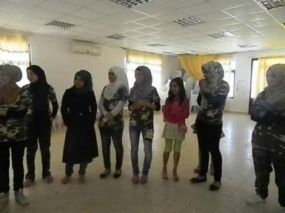 شابات اربد يشاركن بمعسكر التمكين الشبابي في البترا