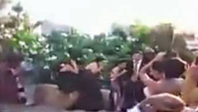 فيديو: عروس لبنانية تطلق النار في الهواء في حفل زفافها