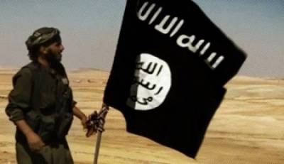 أب مسيحي ينتحر بعد اغتصاب أعضاء من داعش لزوجته وابنته‬ ..