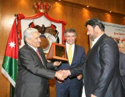 البقاعي يحصد جائزتين للعمل الحر والريادة والجوده العالمية.