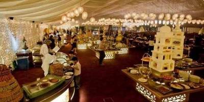 بالصور ..رمضان في الإمارات يجمع بين حضارة السحاب و تقاليد البدو