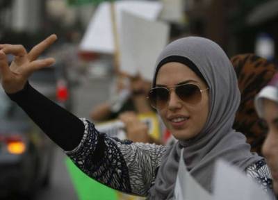 موقع أمريكي: 16 سؤالًا تثير غضب المسلمين في الولايات المتحدة