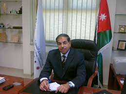 إلحقوا عامر المجالي الى بطن ذلك الوادي!