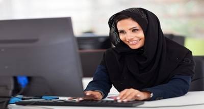 ثلاث طرق للتركيز في العمل في رمضان