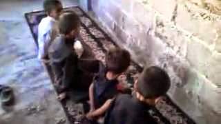 بالفيديوأطفال يقلدون داعش في قتل الارواح!