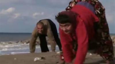 مرض يحول جميع أفراد عائلة تركية إلى دببة