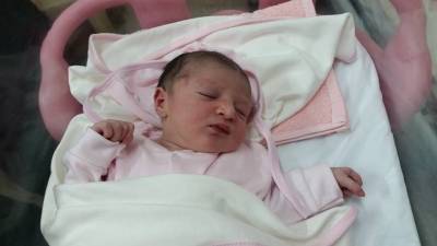 الصديق محمد الطيب يرزق بـ ماجده