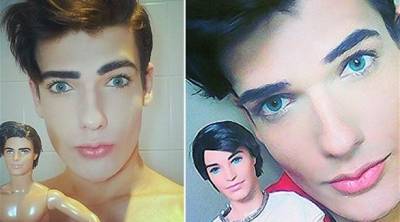 برازيلي ينفق 40 ألف دولار ليتحول إلى دمية...فيديو