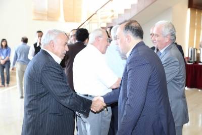 أسرة العلوم التطبيقية تتبادل التهاني بعيد الفطر السعيد