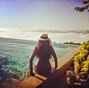 صورة : أليسا تصدم معجبيها بإرتدائها ملابس البحر