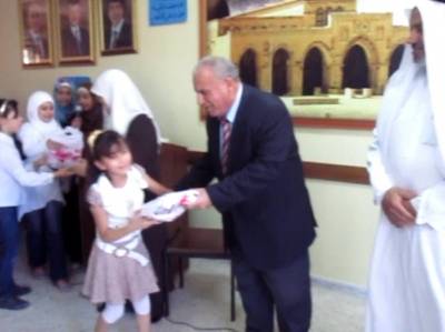 غنام يرعى تخريج النادي الصيفي لجمعية آل حماد النجار ــ بيت محسير