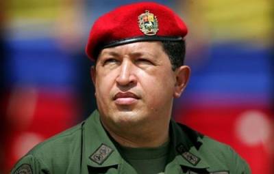 شاهد بالصور: شبيهة الرئيس الفينزويلي الراحل هوغو شافيز