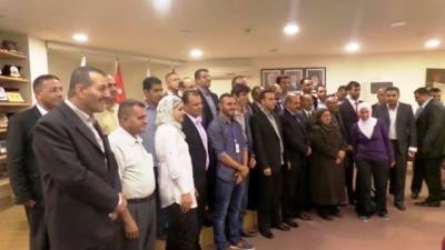 الزميل فريحات يهنئ الزملاء الجدد الذين انضموا لنقاية الصحفيين