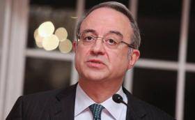 المعشر: لست نادما على عملي سفيرا في تل ابيب