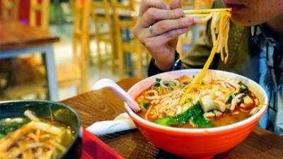 مطعم يطبخ اطباقه بالمخدرات ليجتذب الزبائن