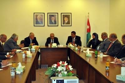 الملحق الثقافي لسلطنة عُمان يزور جـامعة جـدارا