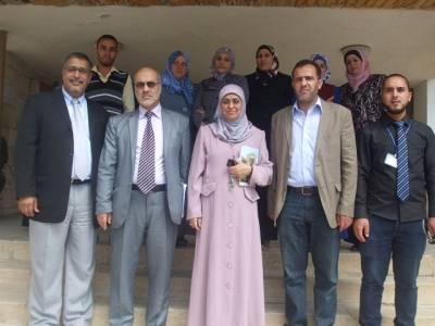 عميد كلية عجلون الجامعية يلتقي الطلبة الجدد (مصور)