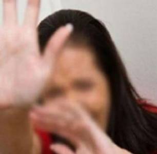 العذر الشرعى يحول دون اغتصاب فتاة بقسم الشرطة