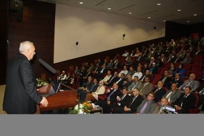 جامعة الشرق الاوسط تتطلع للارتقاء بعملية البحث العلمي بما يخدم قضايا المجتمع