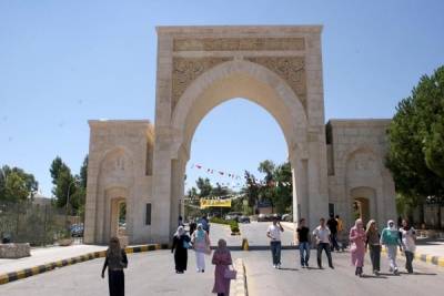 جامعة البلقاء التطبيقية توضح خقيقة الرصاص الذي اصاب طالباً