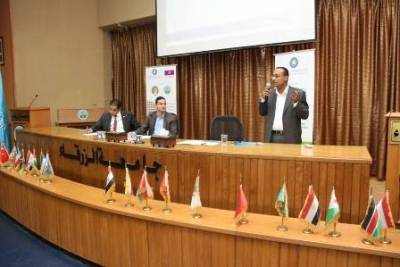 ندوة توعوية لمجموعة طلال ابو غزالة في الجامعة الزرقاء