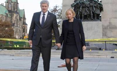 رئيس وزراء كندا يختبئ بخزانة خلال هجوم على البرلمان