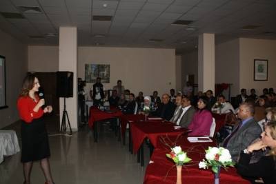 لقاء لطلبة إعلام جامعة الشرق الاوسط بهدف ملائمة الخطط الدراسية لسوق العمل