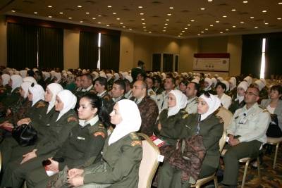 الاميرة منى ترعى افتتاح فعاليات اليوم التمريضي .. شاهدوا الصور