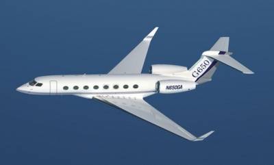 طائرة خاصة تقل مئة طالب فلسطيني من عمان للدراسة في فنزويلا