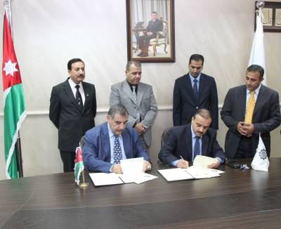 أكاديمية الطيران الملكية والعلوم الإسلامية يوقعان مذكرة تفاهم