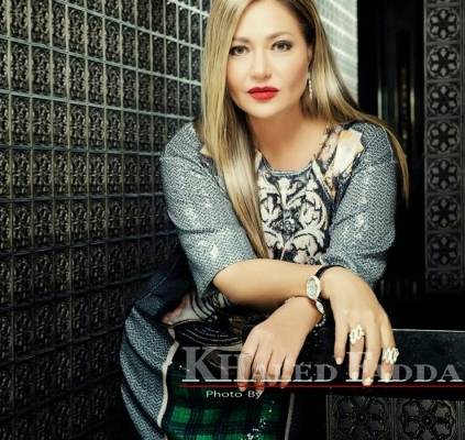 ماذا فعلت ليلى علوي لتبدو بهذا الجمال في عمر 52؟