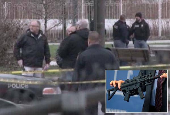 شرطي أمريكي يطلق النار على طفل اسود لحمله مسدس بلاستيكي..