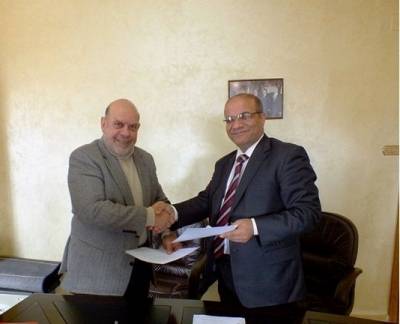 مذكرة تفاهم ما بين نقابة الصحفيين واتحاد النقابات العمالية  (مصور) .