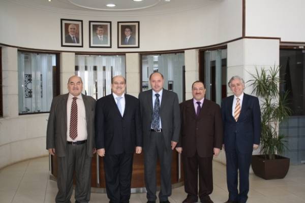  الشرق الأوسط  تبرم مذكرتي تفاهم مع مثيلتيها البيان و ريبازي سردم العراقيتين