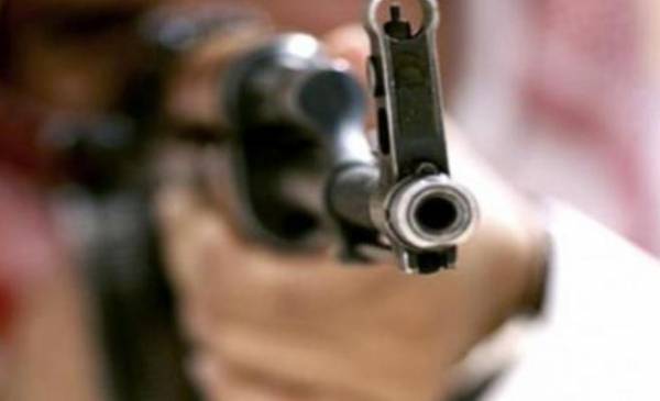 مشاجرة في إربد تخلف إصابتين بالرصاص و5 بأدوات حادة