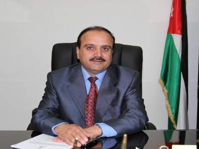 آل حماد يتقدمون التعازي للدكتور ناصر الخوالدة