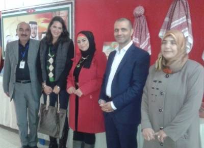 أعيدوا الحياة إلى لغتي معرض للفنانه رجاء المكحل