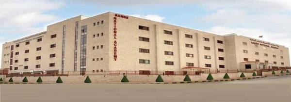 اكاديمية ساندس بحاجة الى ( English teachers (females