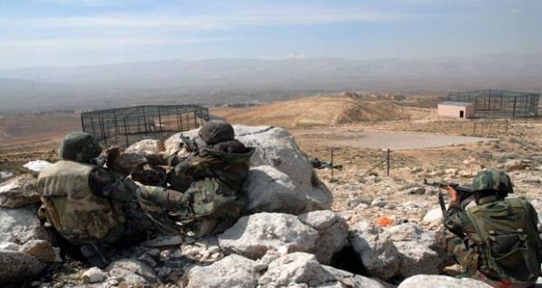 الجيش السوري يقتل 1500  من عناصر ”داعش“ بمحيط مطار دير الزور