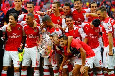 نجم أرسنال يوجه رسالة مؤثرة لجماهيره قبل الرحيل