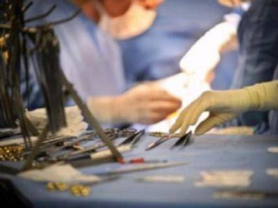 طبيب مغربي يستعمل ملاعق المطبخ في توليد سيدة