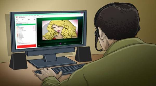 مقيم بالإمارات يخسر نصف مدخراته في ابتزاز عبر الإنترنت