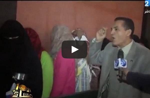 شاهد.. رئيس جامعة الأزهر يقتحم المدينة الجامعية على البنات وينصحهن بخلع النقاب