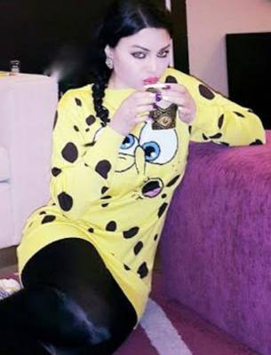 بالصورهيفا وهبي تعود للطفولة بملابس سبونج بوب