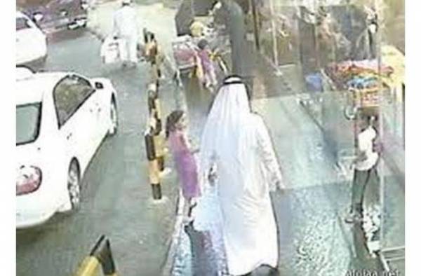 القتل تعزيراً لـمغتصب الطفلات.. أرغمهن على الإباحية وشرب المسكرات