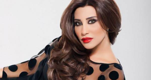 خطوبة نجوى كرم .. صور