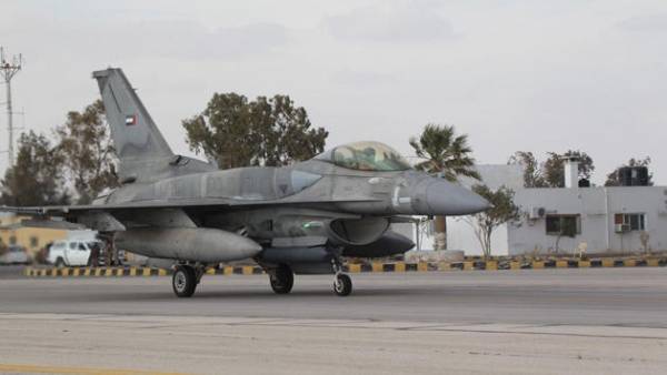 المقاتلات الإماراتية في الأردن تغير على داعش