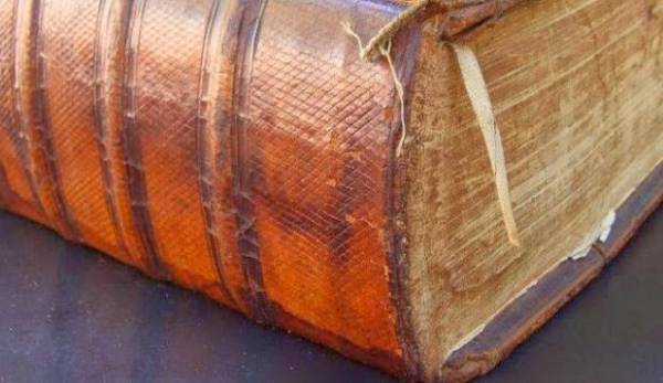 كتاب يقتل كل من يقرأه