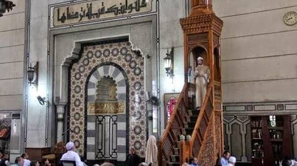 اليمن يشهد أقصر خطبة جمعة في التاريخ.. 12 كلمة تسببت في مقتل 35